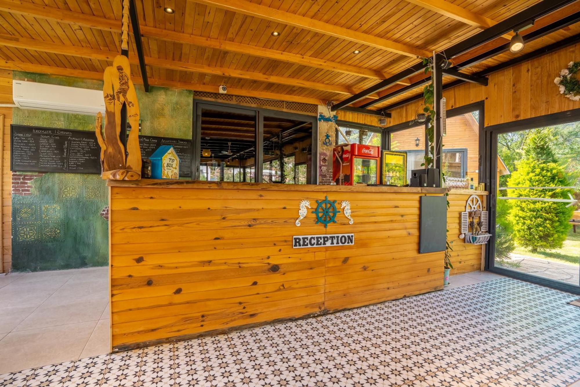 Karaoez Sapphire Bungalows Kumluca Exteriér fotografie