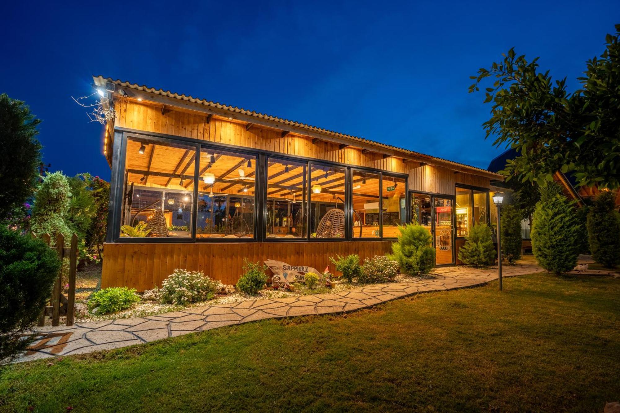 Karaoez Sapphire Bungalows Kumluca Exteriér fotografie