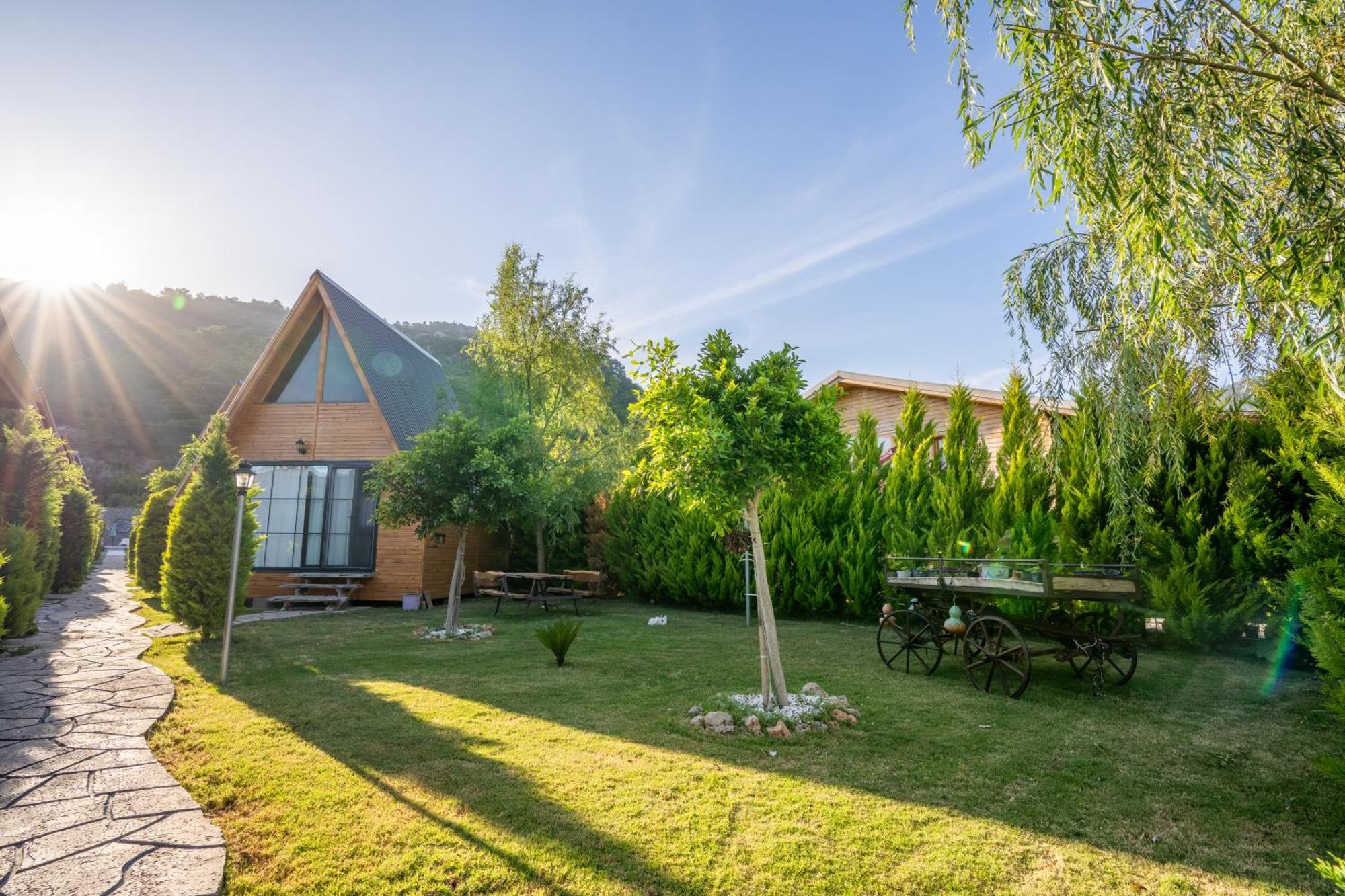 Karaoez Sapphire Bungalows Kumluca Exteriér fotografie